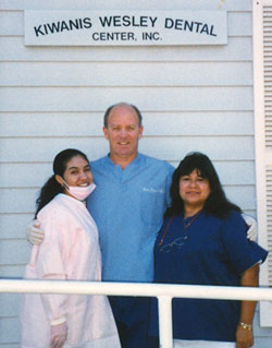 Dale Greer Volunteering at Kiwanis Westley Dental in Dallas